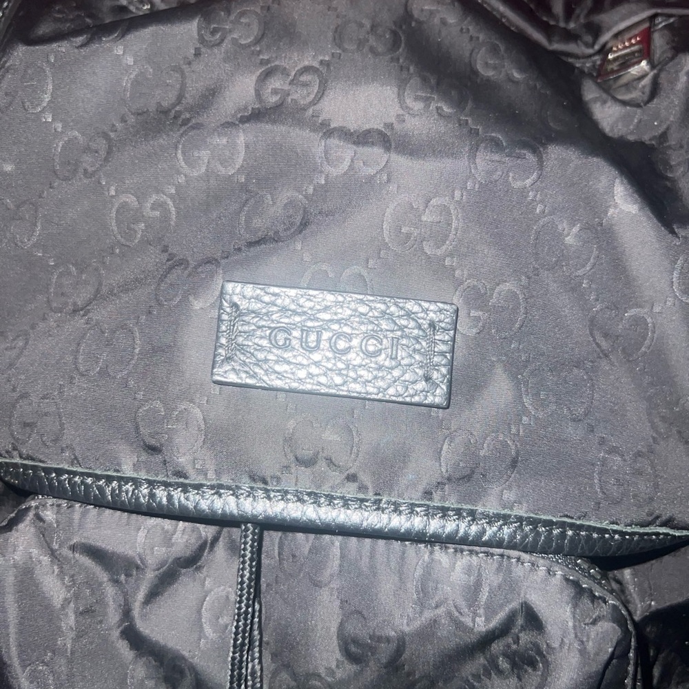 Authentic Gucci bagpack 🖤🖤 - Picture 11 of 13
